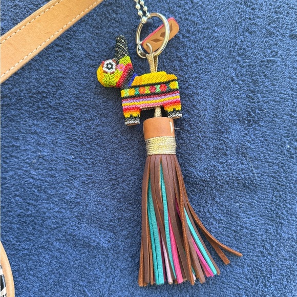 Consuela Playa Ezzy Tote with Consuela bag Charm included. Really good condition - Picture 16 of 16